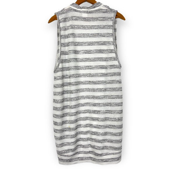 New York & Co Sleeveless Cardigan - Picture 5 of 6